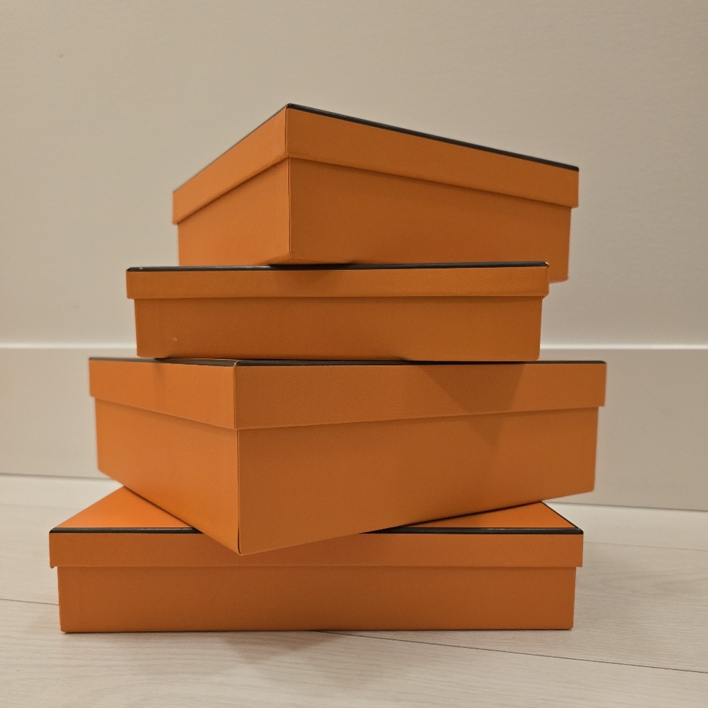 Hermès Orange Boxes-square